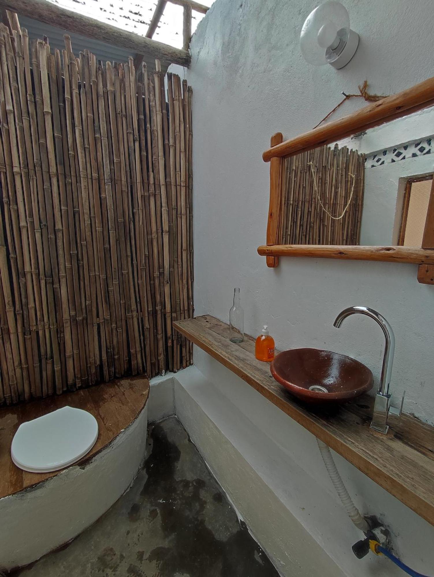 Inzu Lodge Gisenyi Exterior photo